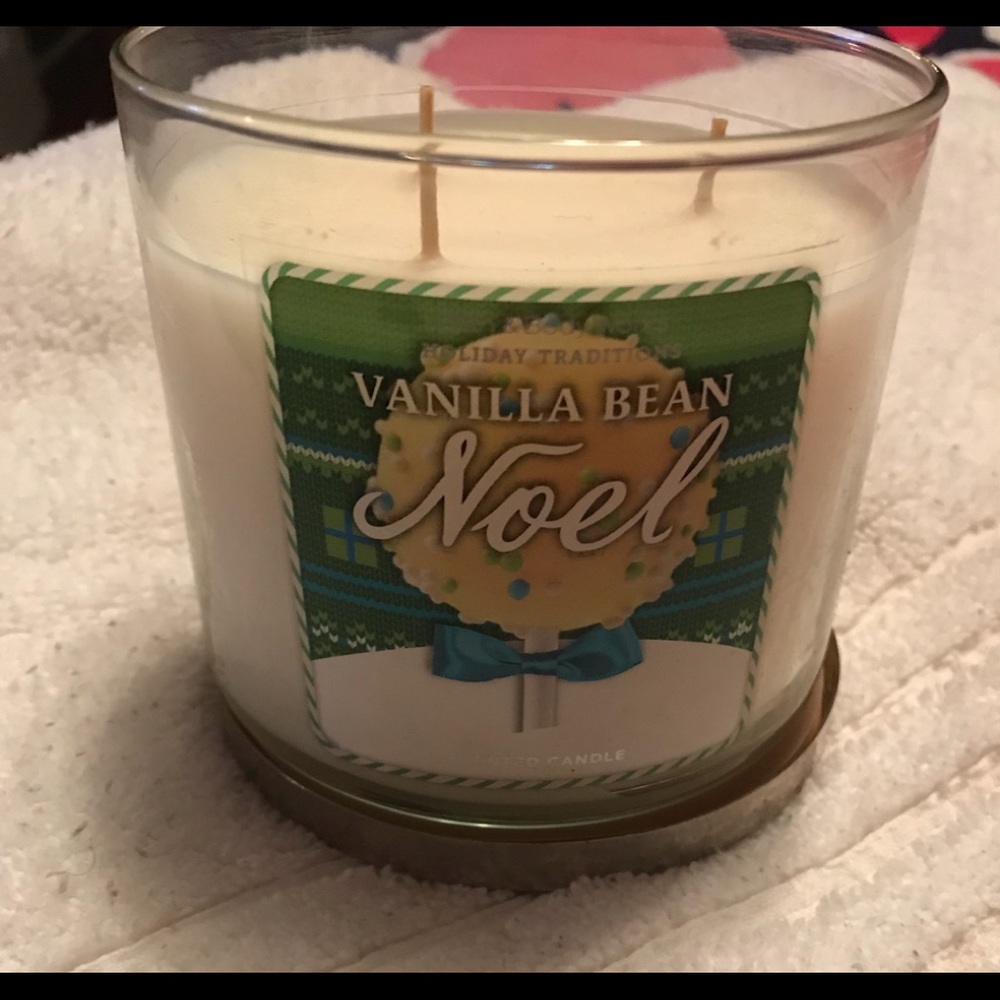 New Vanilla Bean Noel Candle